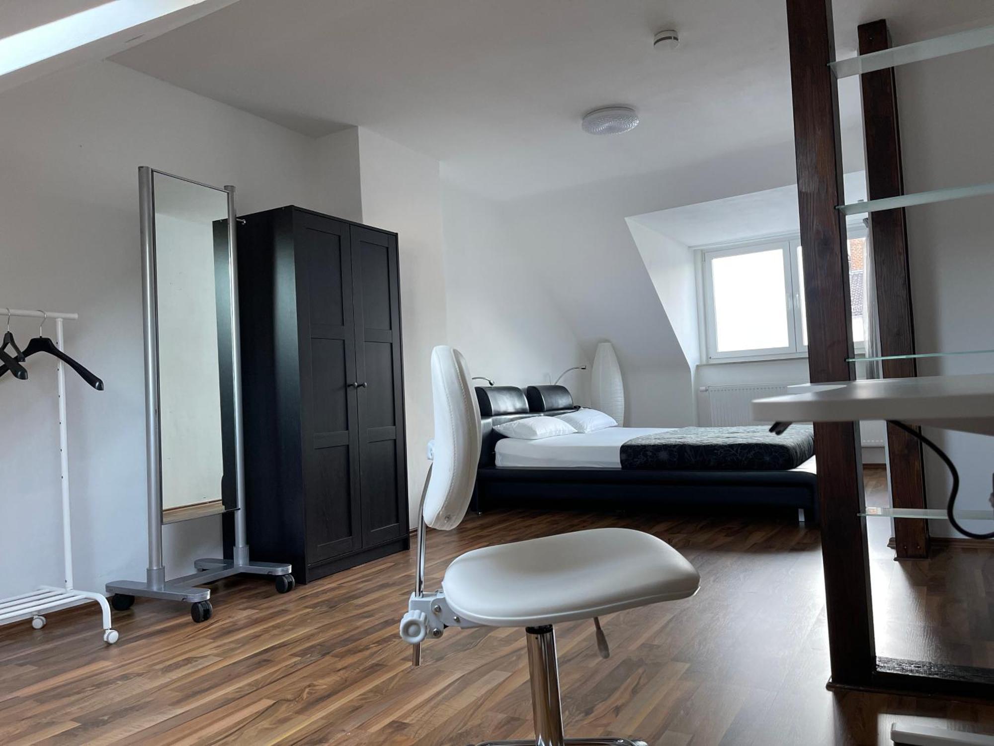 Luxurioeses Zimmer 10Min Zum Universitaet Kassel Buitenkant foto