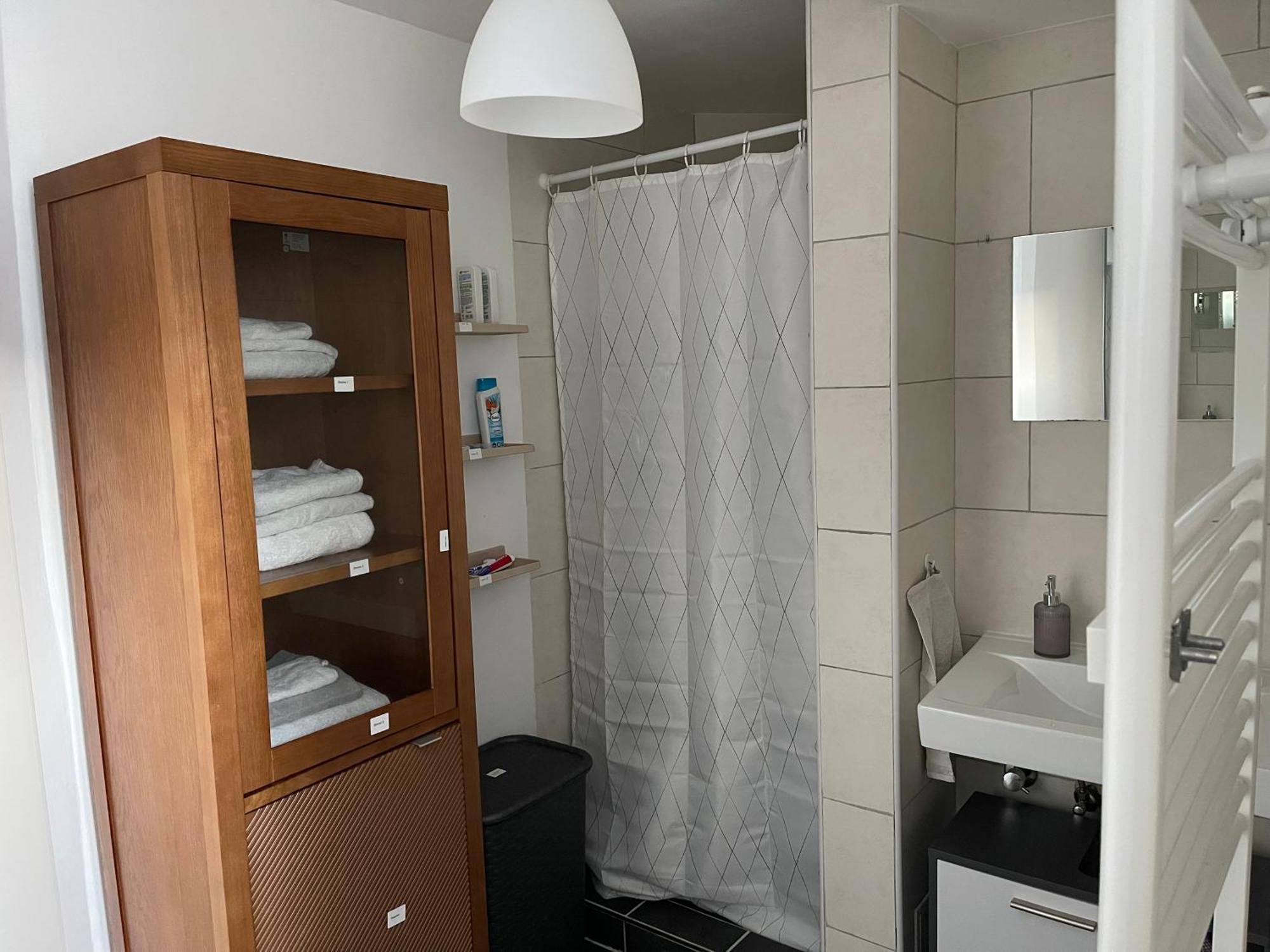 Luxurioeses Zimmer 10Min Zum Universitaet Kassel Buitenkant foto