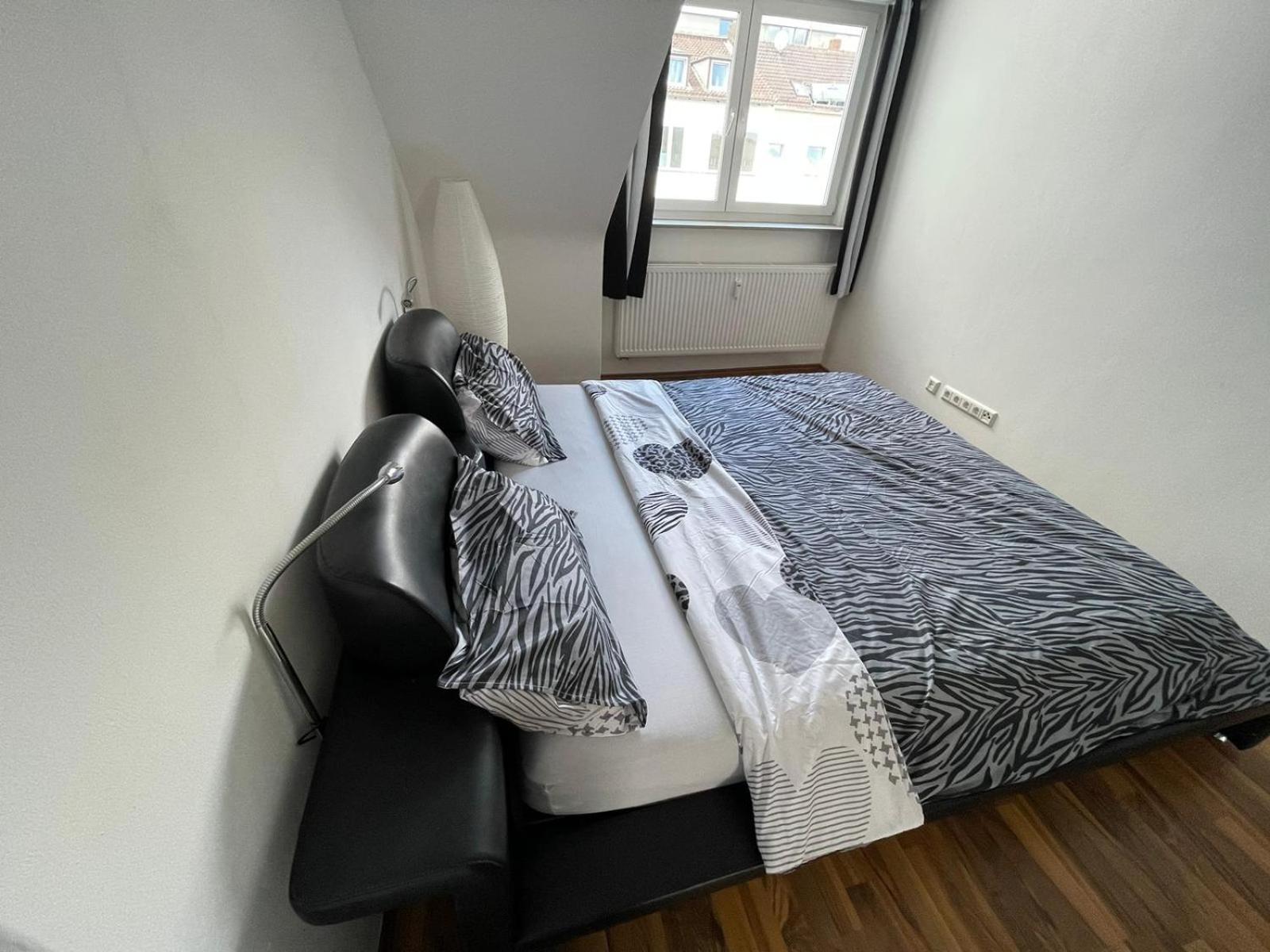 Luxurioeses Zimmer 10Min Zum Universitaet Kassel Buitenkant foto