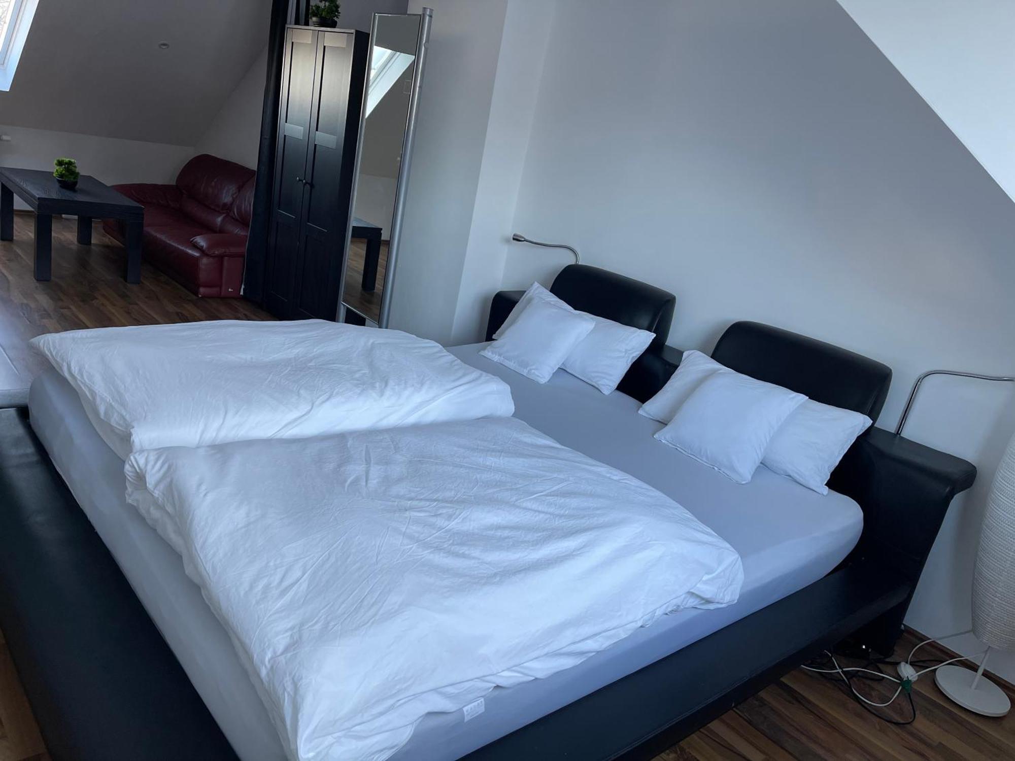 Luxurioeses Zimmer 10Min Zum Universitaet Kassel Buitenkant foto